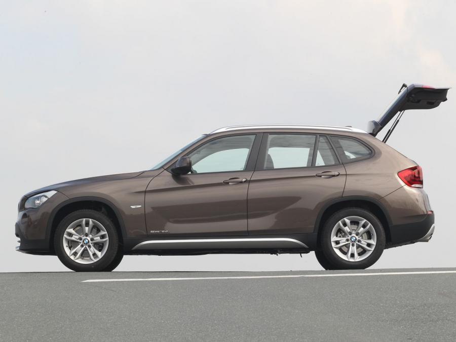  BMW X1 sDrive 1.8d 2009 года  (фото 3 из 9)